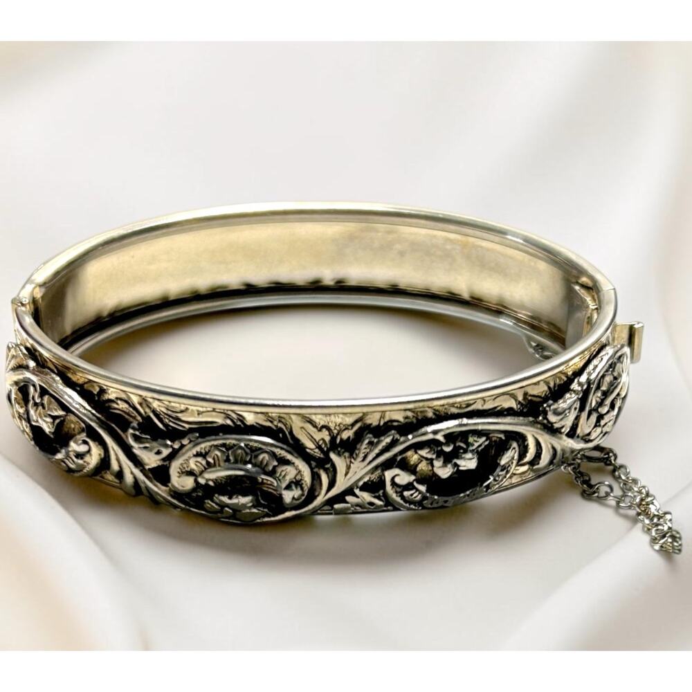 Vintage Hinged Bangle Bracelet Silver And Gold Tone Floral Raised Overlay Sz 6.5